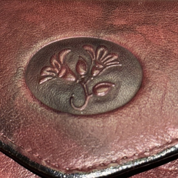 Buxton Card Leather Wallet W/Coin Attachment Deep Burgundy EUC - Picture 8 of 8